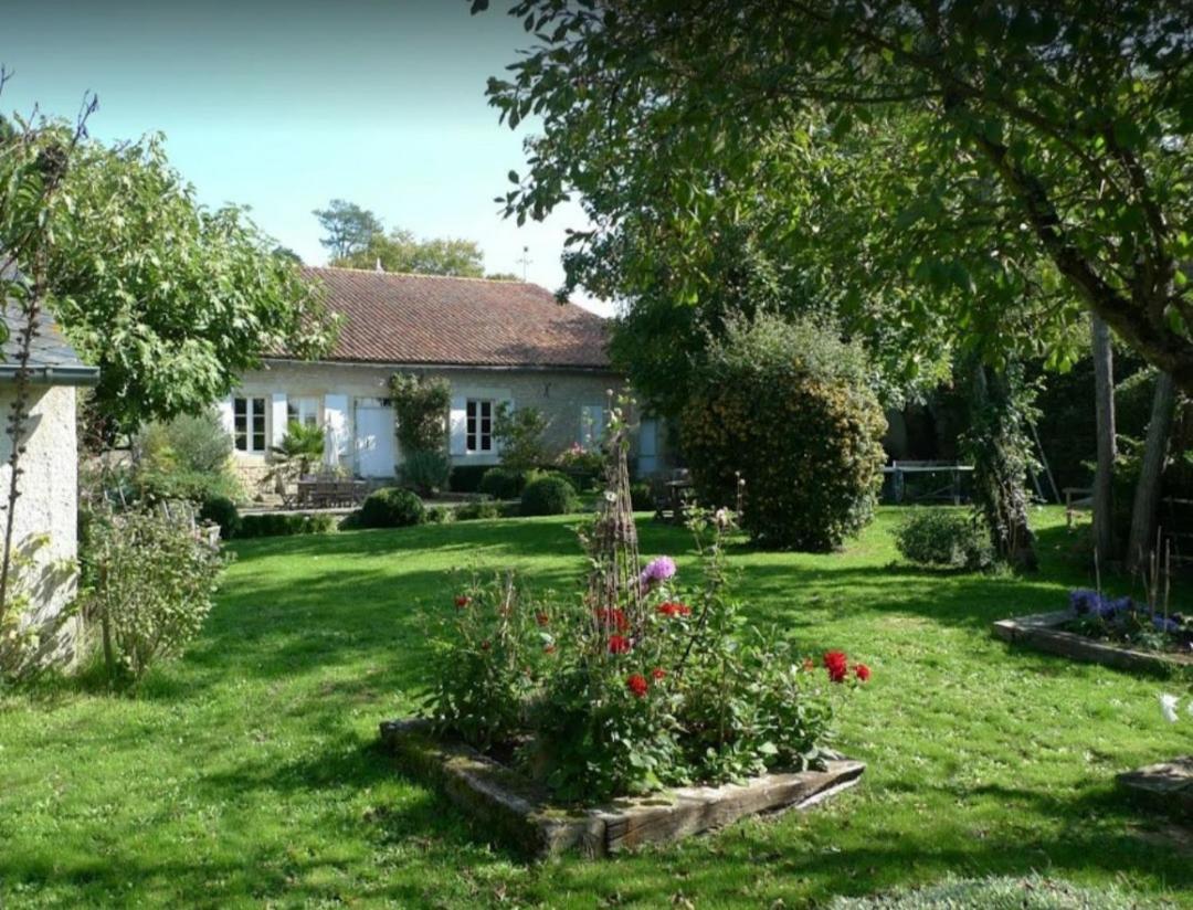 Chambre d'hôtes à Mignaloux-Beauvoir- le Thil Exterior foto